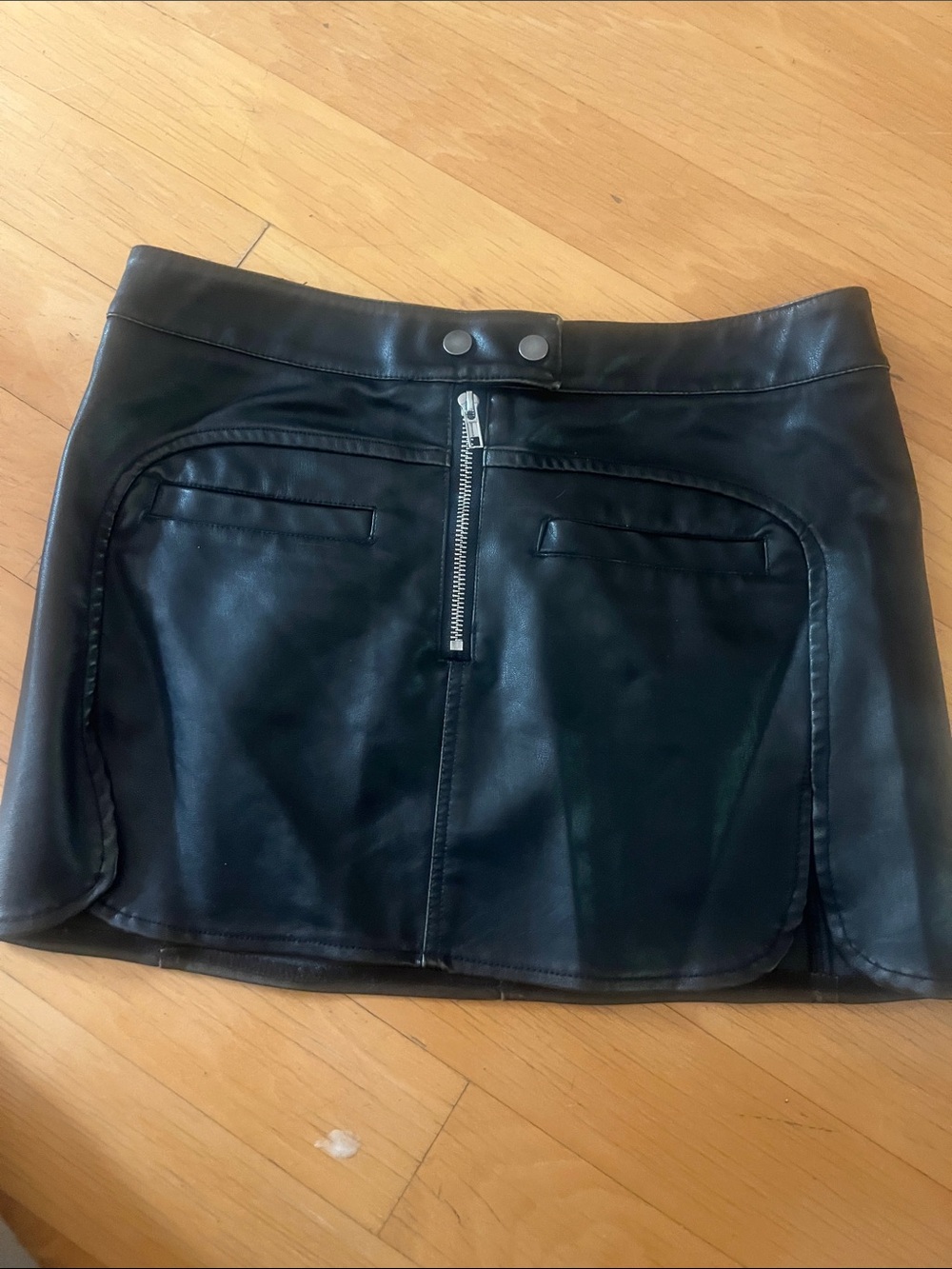 Pitaya Black Faux Leather Mini Skirt with Front Zip Detail